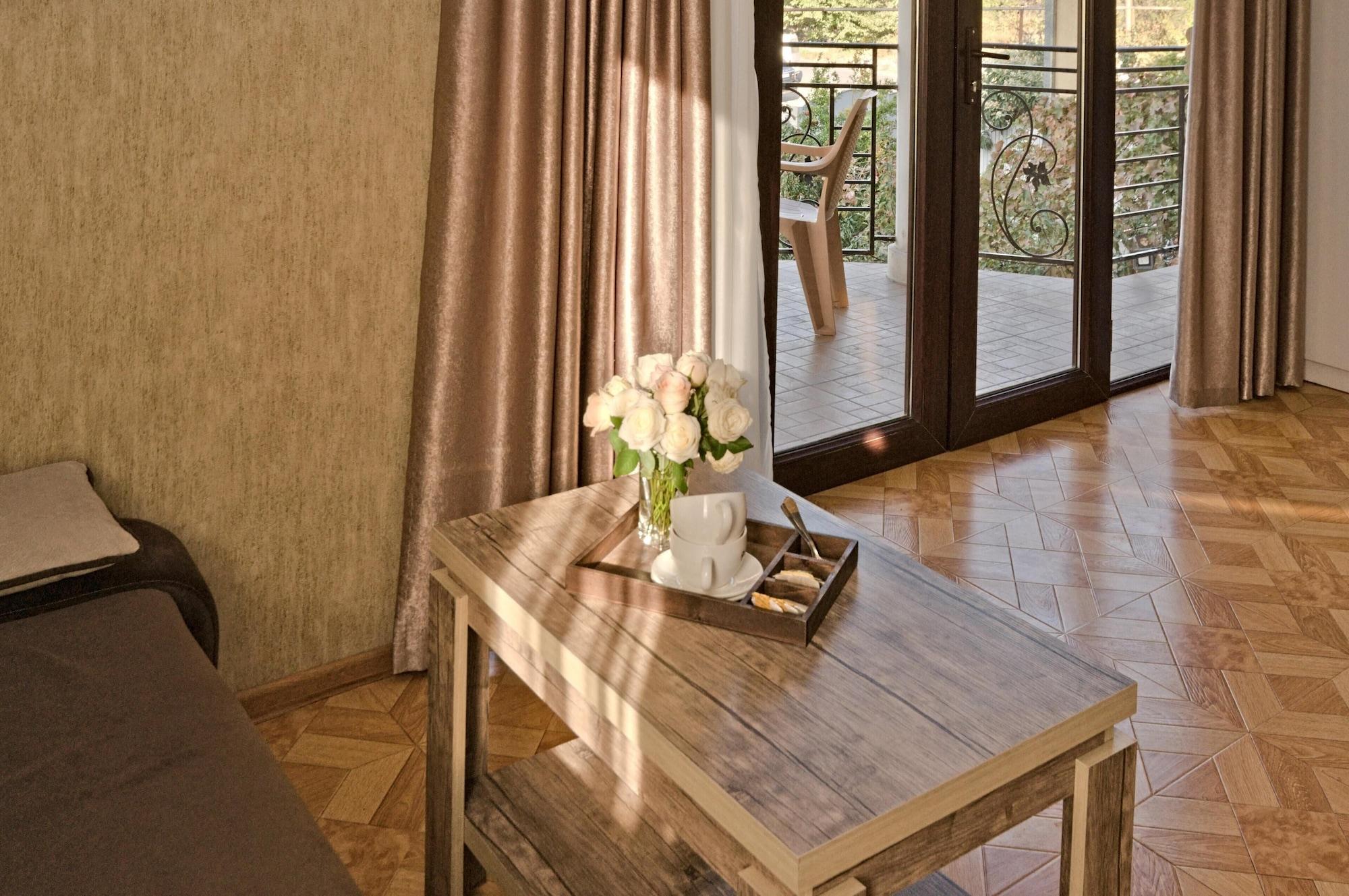 Villa Victoria Тбилиси Екстериор снимка
