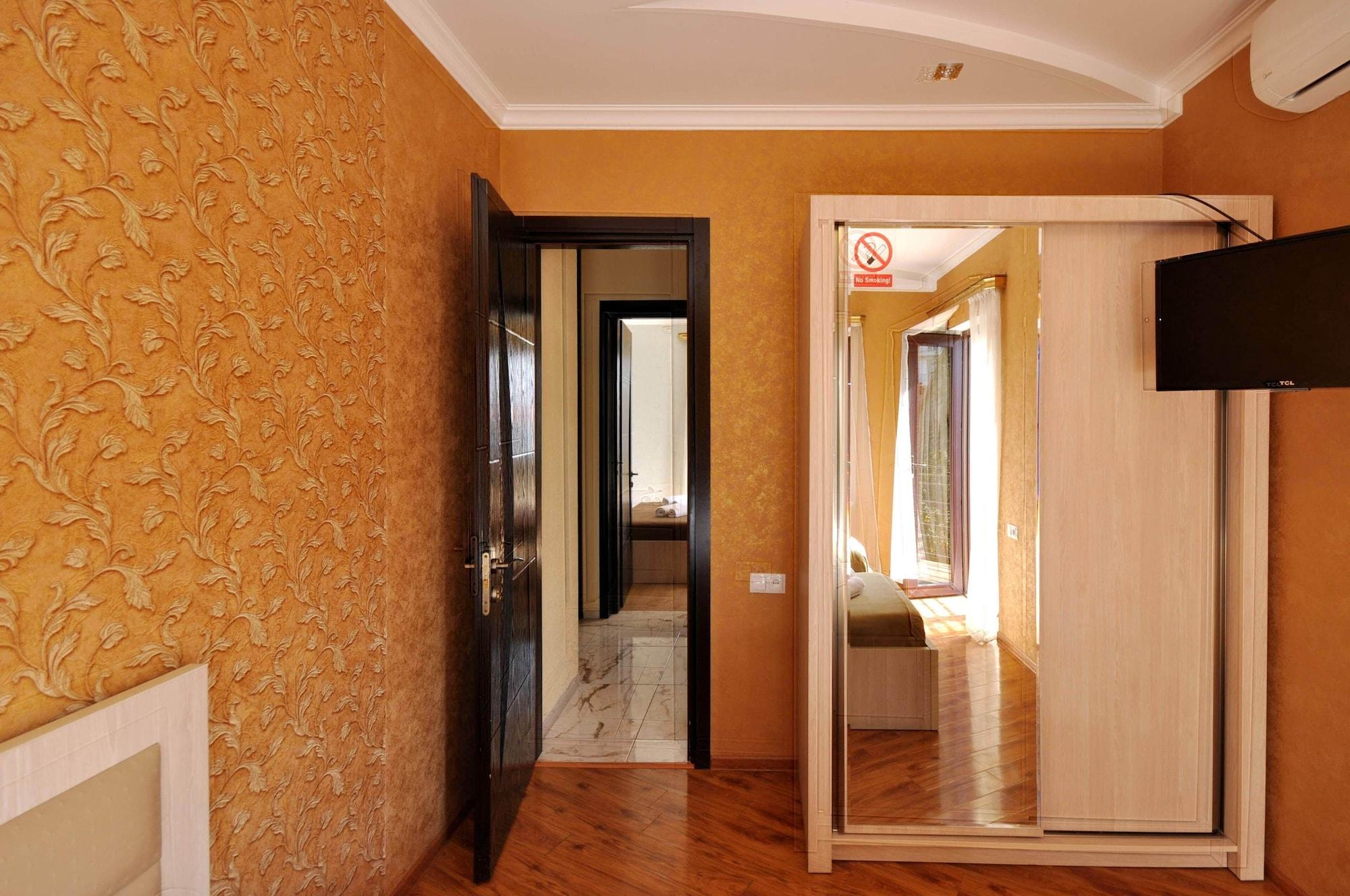 Villa Victoria Тбилиси Екстериор снимка